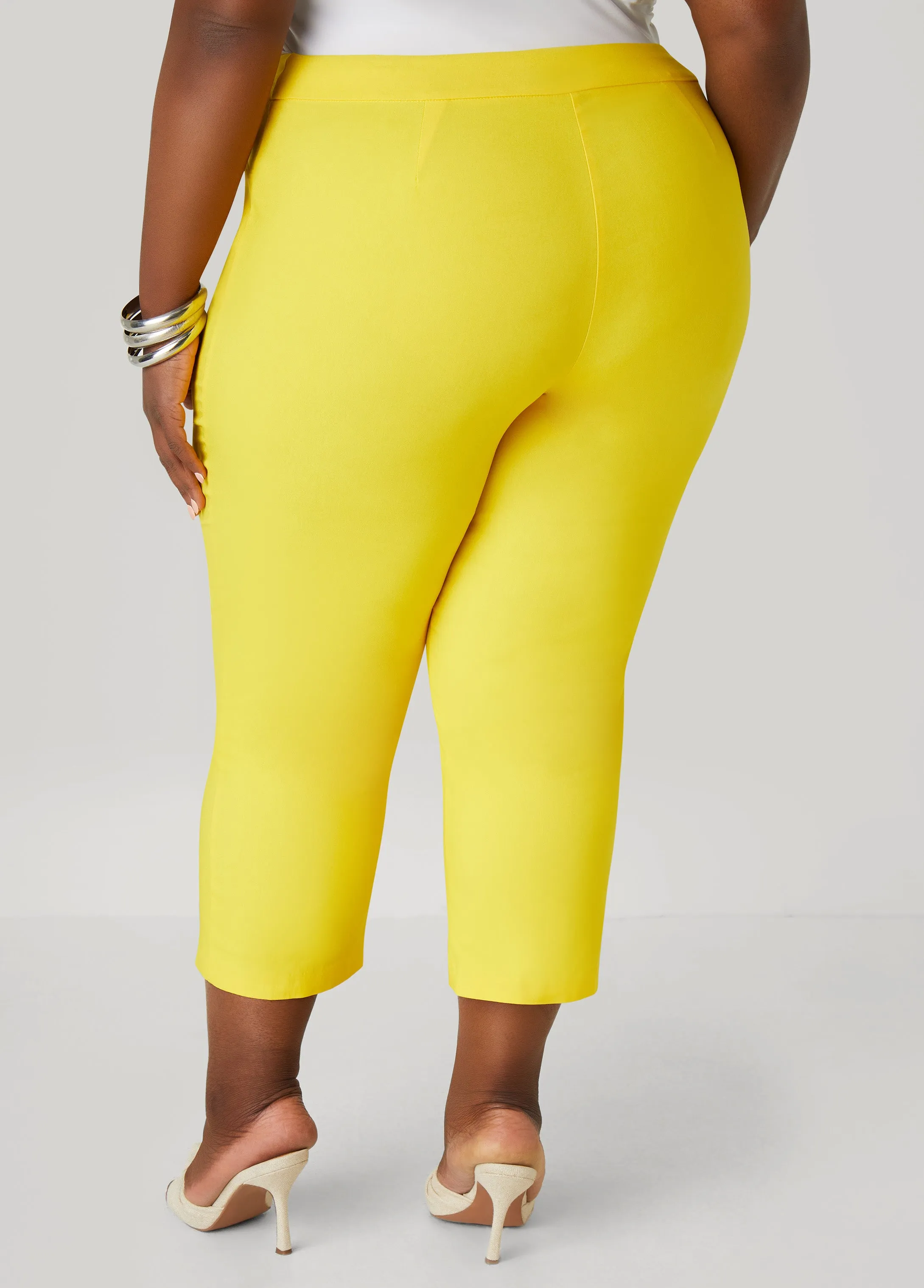 Millennium Pull On Capris