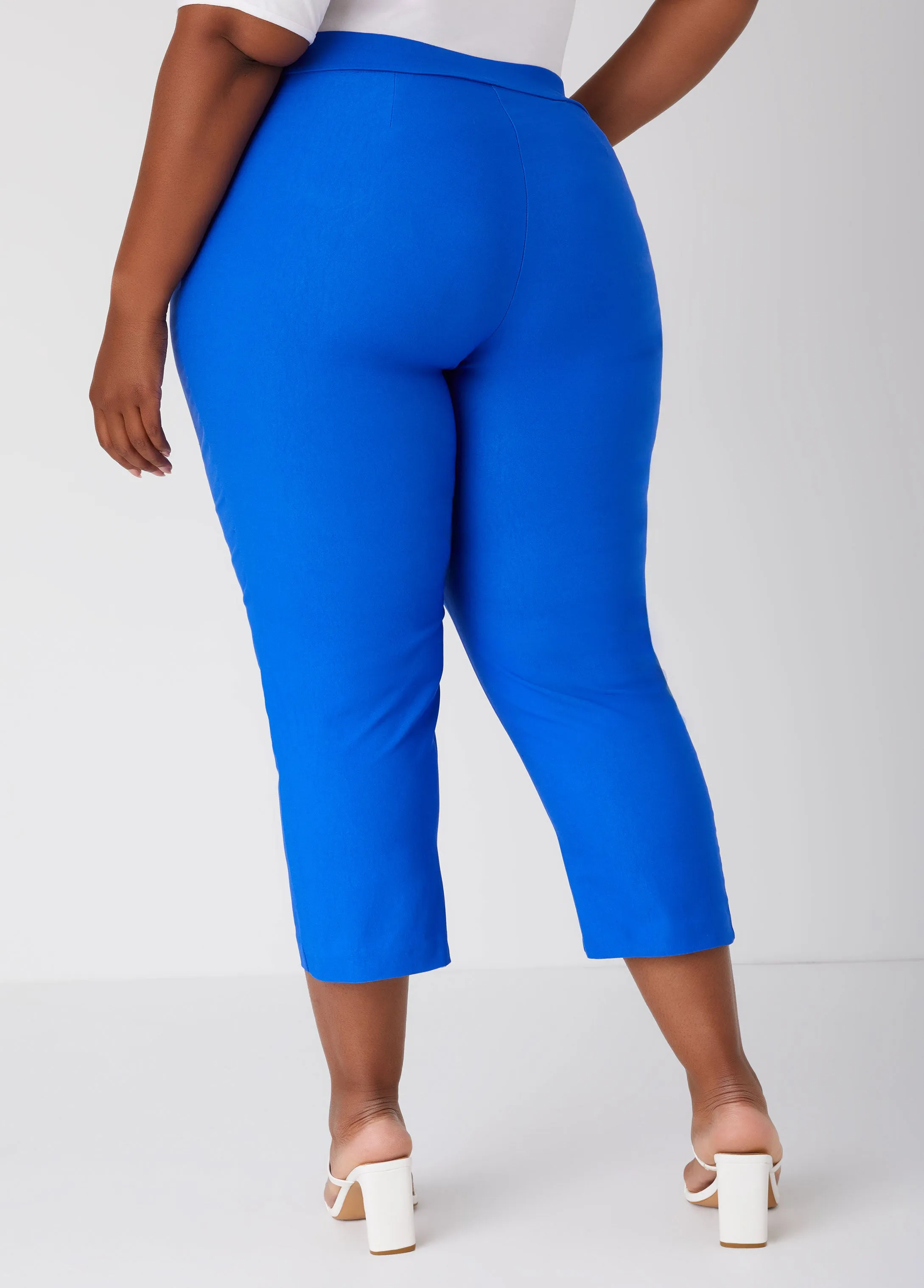 Pull On Mid Rise Capris