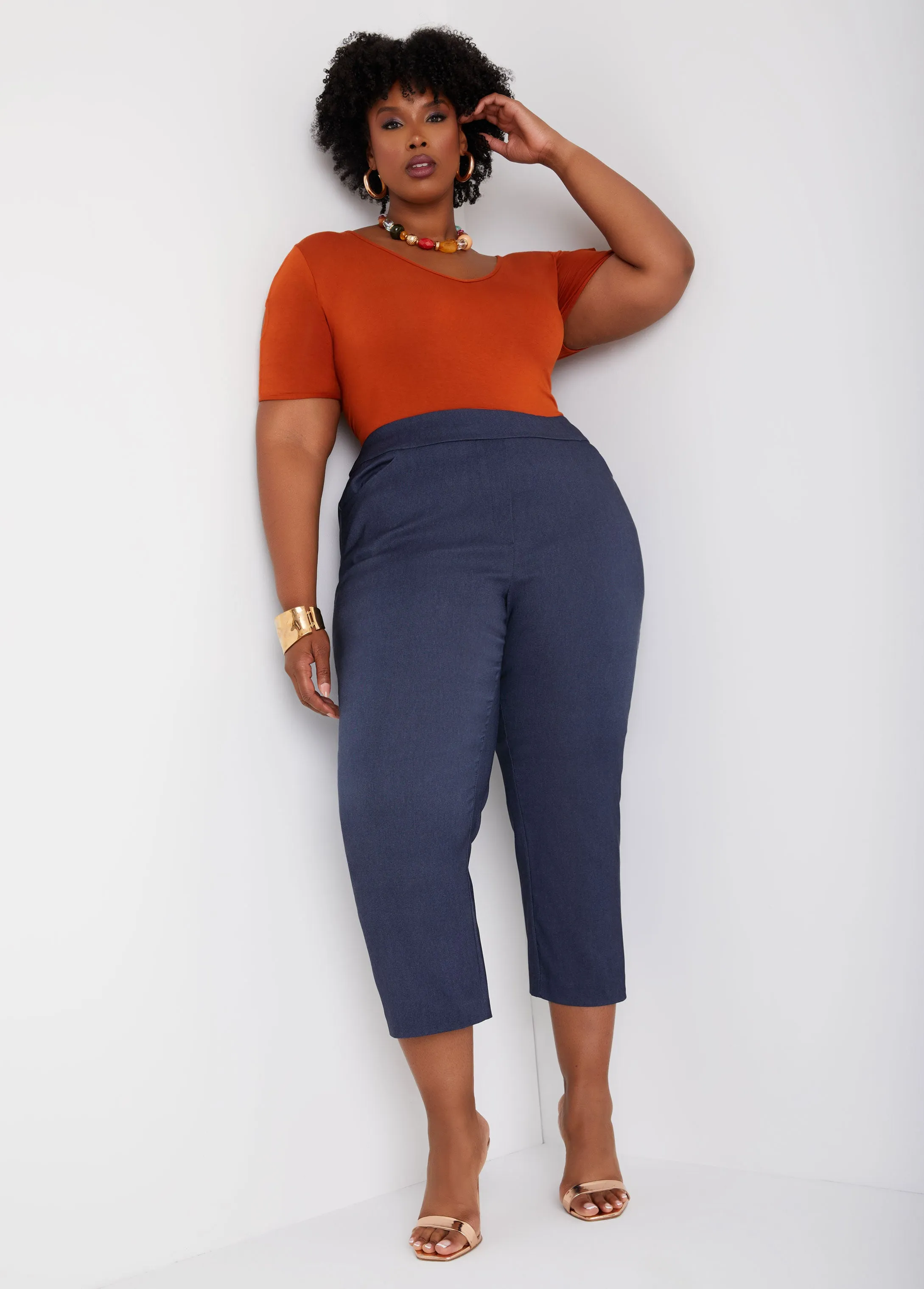 Pull On Mid Rise Capris