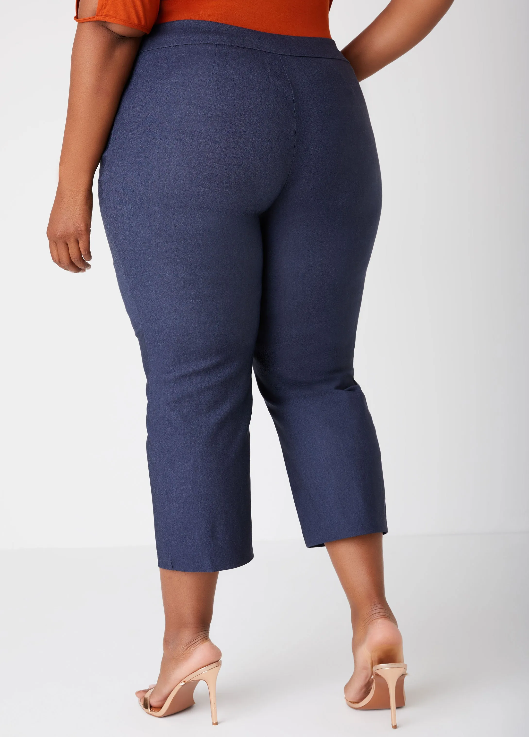 Pull On Mid Rise Capris