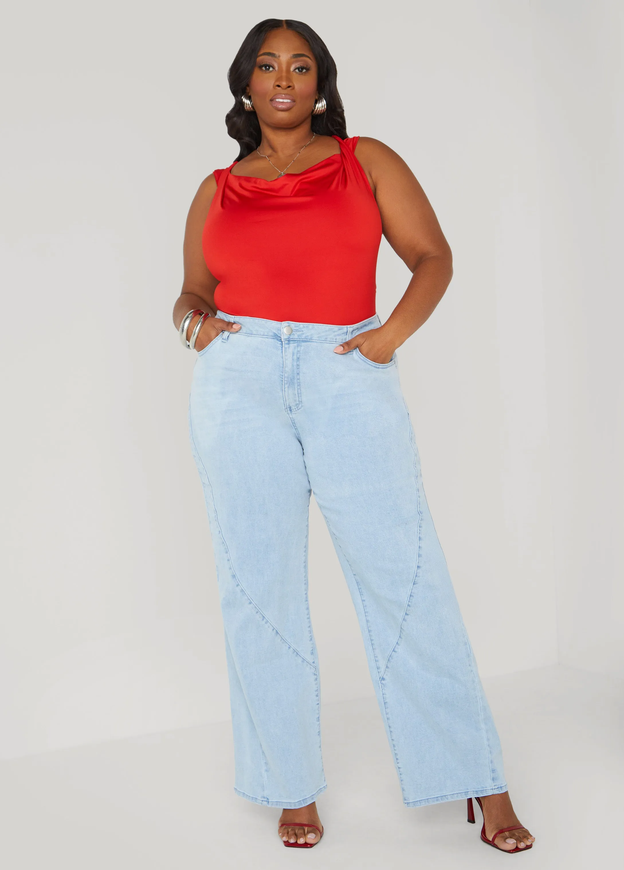 Seam Detailed Wide Leg Jeans