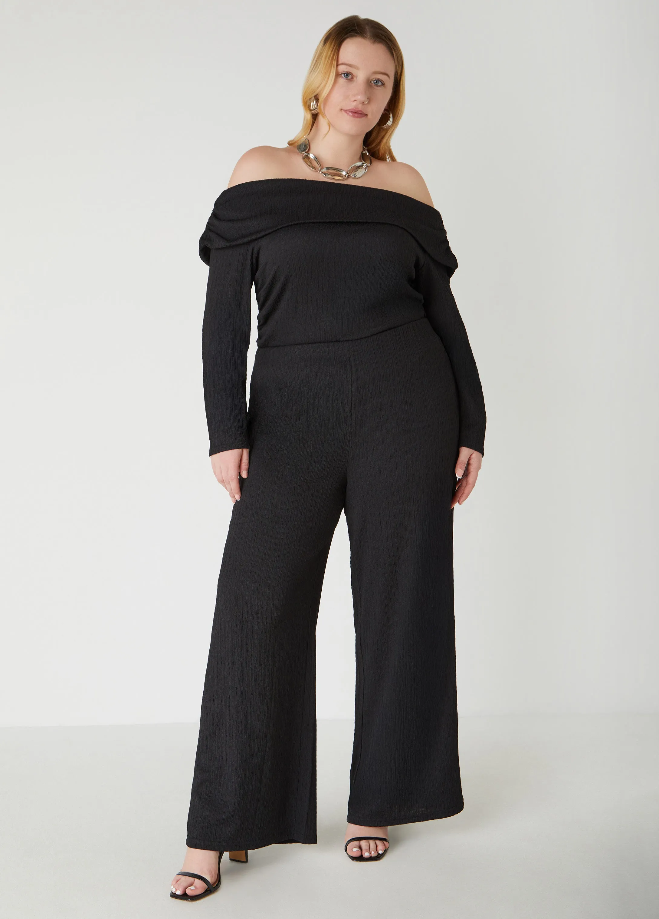 Textured Knit Straight Leg Pants