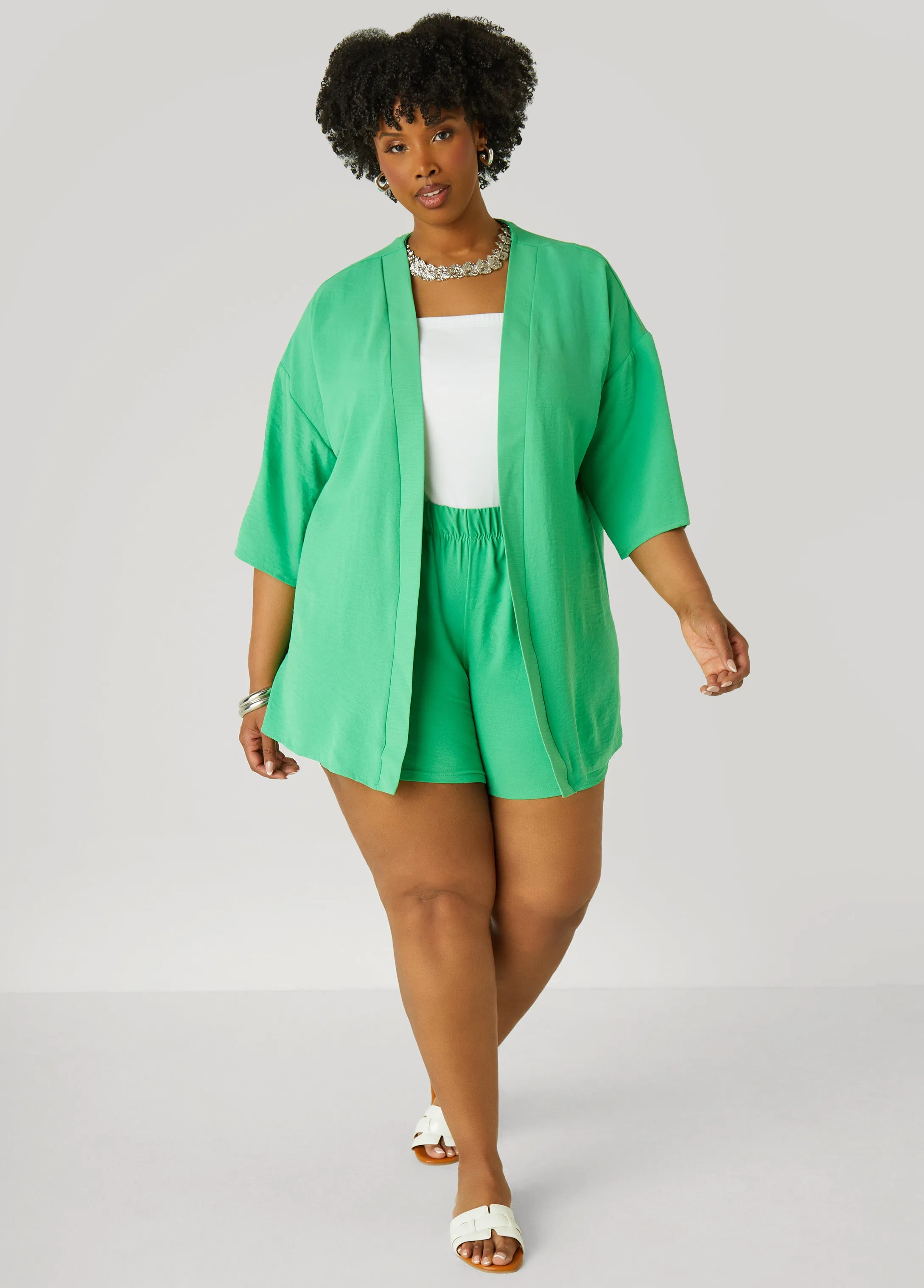 Textured Mid Rise Shorts